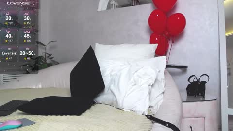 Snapshot of mistress_pamela_ chatting on February 20, 9:55 am Mistress Pamela online show from February 20, 9:55 am