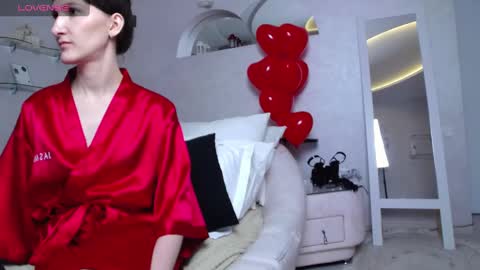 Snapshot of mistress_pamela_ chatting on February 22, 1:35 pm Mistress Pamela online show from February 22, 1:35 pm