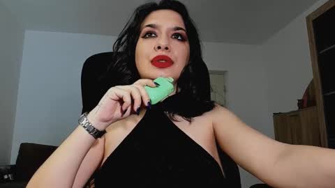 YourGoddessM online show from January 28, 7:32 am