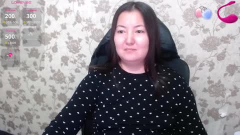 Snapshot of miya_asian_pinay555 chatting on February 23, 12:41 am Miya single mom online show from February 23, 12:41 am
