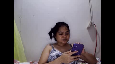 Snapshot of mizindependent chatting on February 13, 12:43 pm Cutiepie online show from February 13, 12:43 pm