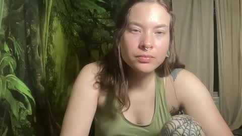 Snapshot of mo0n_goddess chatting on September 10, 2:45 am Misty online show from September 10, 2:45 am