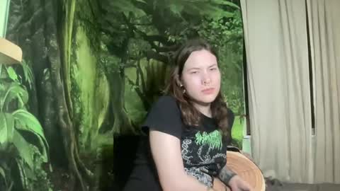 Snapshot of mo0n_goddess chatting on February 27, 6:57 am Misty online show from February 27, 6:57 am