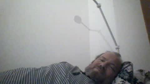 Snapshot of mofu781s chatting on February 17, 10:27 pm mofu781s online show from February 17, 10:27 pm