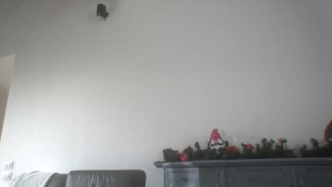 Snapshot of mofu781s chatting on December 10, 10:49 am mofu781s online show from December 10, 10:49 am