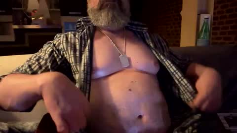 Snapshot of molitsrymale69 chatting on September 9, 5:07 am molitsrymale69 online show from September 9, 5:07 am