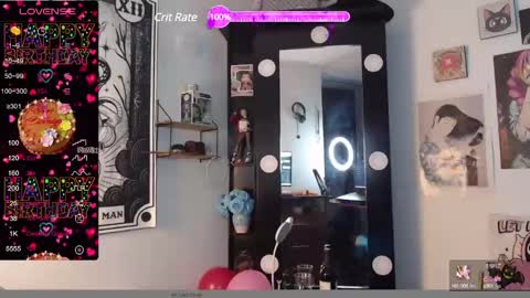 Snapshot of molly_shake chatting on February 10, 7:15 am Molly online show from February 10, 7:15 am