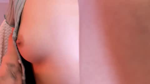 Snapshot of molly_soft chatting on September 14, 3:53 am Molly online show from September 14, 3:53 am