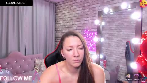 hi im Molly heregreat boobs big heart  warm pussy  online show from March 7, 4:02 am