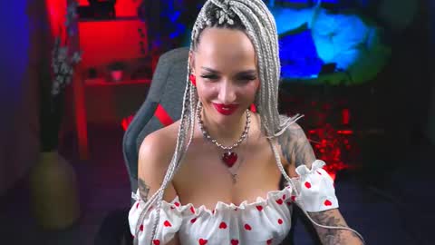 Snapshot of monicamaxwel chatting on February 14, 3:58 pm Monika online show from February 14, 3:58 pm