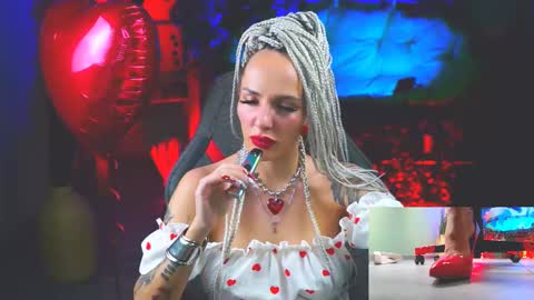 Snapshot of monicamaxwel chatting on February 14, 7:02 pm Monika online show from February 14, 7:02 pm