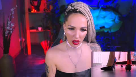 Snapshot of monicamaxwel chatting on February 6, 3:09 pm Monika online show from February 6, 3:09 pm