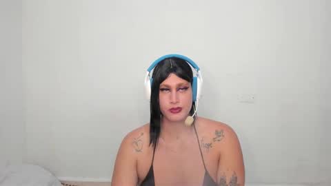 Snapshot of monojuan06 chatting on February 26, 9:20 pm veronika ind online show from February 26, 9:20 pm
