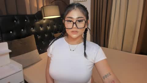 Ruthie online show from January 18, 7:37 pm