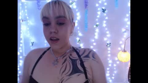 moritha77 online show from September 20, 3:31 am