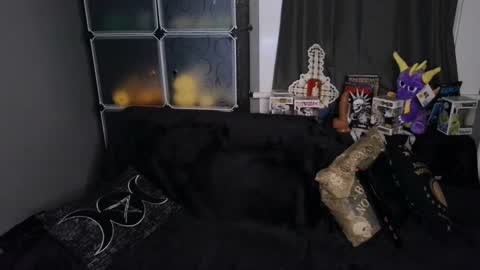 Moxxxie Morbid online show from February 19, 7:50 am