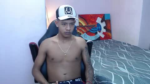 mr_stiven_ online show from February 8, 2:47 am