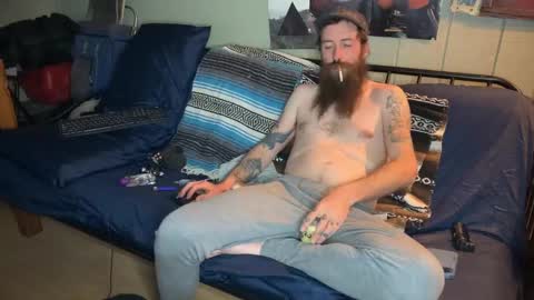 Snapshot of mr_valdor chatting on January 5, 4:04 am Valdor online show from January 5, 4:04 am