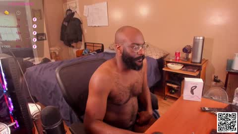 Chuck Daily online show from December 10, 7:22 pm