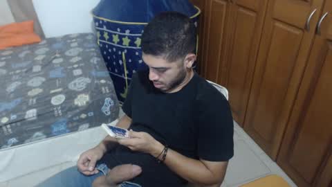 Snapshot of mrcum24 chatting on February 6, 11:48 pm Will online show from February 6, 11:48 pm