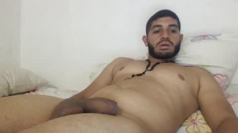 Snapshot of mrcum24 chatting on December 30, 12:22 am Will online show from December 30, 12:22 am