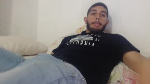 Snapshot of mrcum24 chatting on December 30, 4:31 am Will online show from December 30, 4:31 am