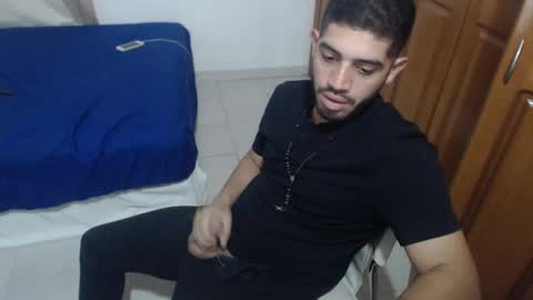 Snapshot of mrcum24 chatting on January 12, 4:21 am Will online show from January 12, 4:21 am