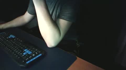 Snapshot of mrhotboy9906 chatting on September 10, 10:11 pm mrhotboy9906 online show from September 10, 10:11 pm