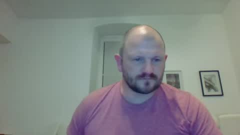 Snapshot of mrhotsex69 chatting on February 4, 6:17 pm mrhotsex69 online show from February 4, 6:17 pm
