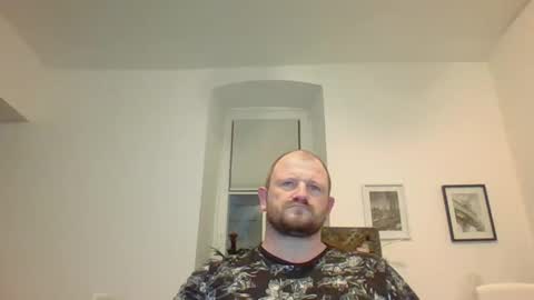 Snapshot of mrhotsex69 chatting on January 22, 6:31 am mrhotsex69 online show from January 22, 6:31 am