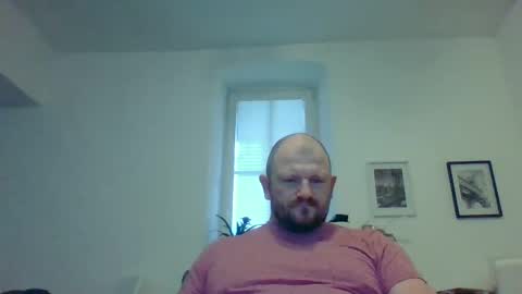 Snapshot of mrhotsex69 chatting on February 6, 9:11 am mrhotsex69 online show from February 6, 9:11 am