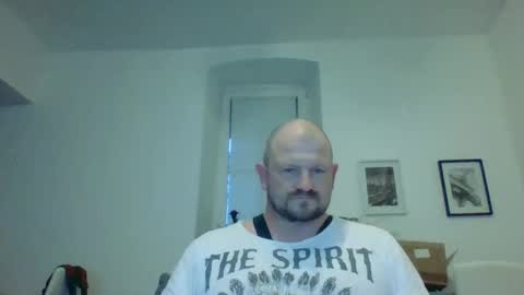 Snapshot of mrhotsex69 chatting on December 28, 3:15 pm mrhotsex69 online show from December 28, 3:15 pm