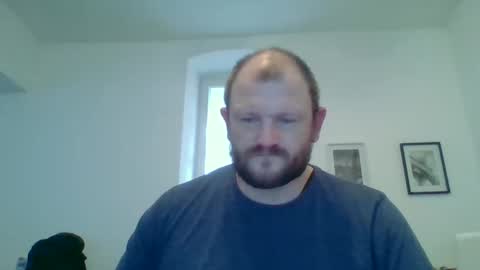 Snapshot of mrhotsex69 chatting on December 21, 10:39 am mrhotsex69 online show from December 21, 10:39 am