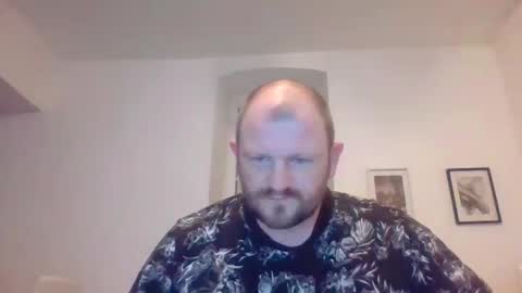 Snapshot of mrhotsex69 chatting on February 18, 9:42 pm mrhotsex69 online show from February 18, 9:42 pm