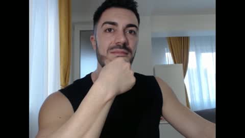 Snapshot of mrluckgx chatting on January 29, 2:42 pm MrLuck online show from January 29, 2:42 pm