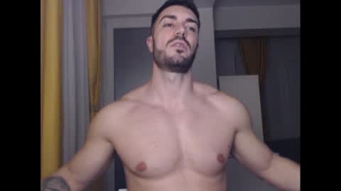 Snapshot of mrluckgx chatting on January 29, 12:01 am MrLuck online show from January 29, 12:01 am