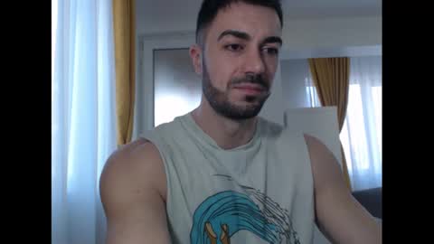 Snapshot of mrluckgx chatting on January 30, 6:46 am MrLuck online show from January 30, 6:46 am
