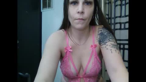 Snapshot of mrstxoxo4594 chatting on February 22, 9:59 pm Mrstxoxo4594 online show from February 22, 9:59 pm