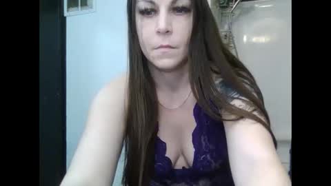 Snapshot of mrstxoxo4594 chatting on February 21, 2:48 pm Mrstxoxo4594 online show from February 21, 2:48 pm