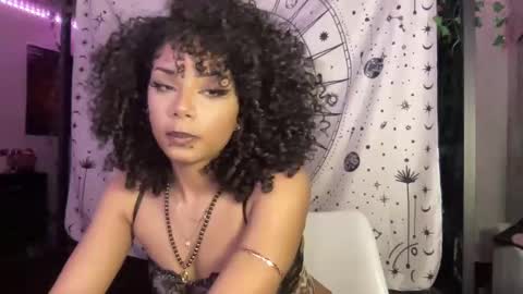 Bunniee online show from March 1, 4:47 am