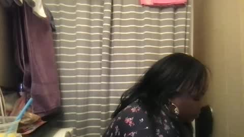 Chocolate  Candy   Stick online show from February 13, 3:39 am
