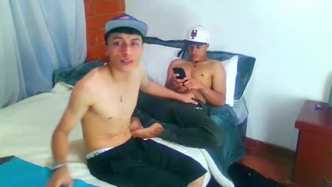 Snapshot of mucleboys1 chatting on March 2, 2:51 am boss y jord online show from March 2, 2:51 am