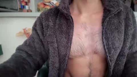 musclehair3 online show from February 3, 12:36 pm