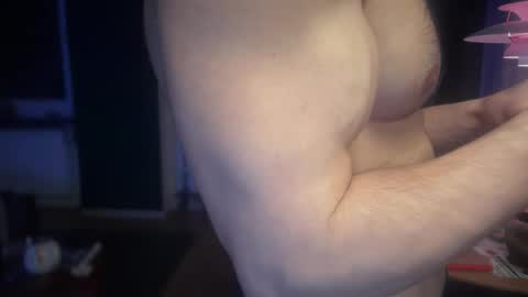 musclehair3 online show from February 10, 7:17 pm