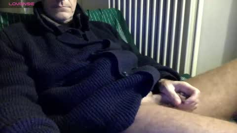 Bi sexy guy lovense hush is on private is open or password show tip if you like. online show from January 27, 4:22 pm
