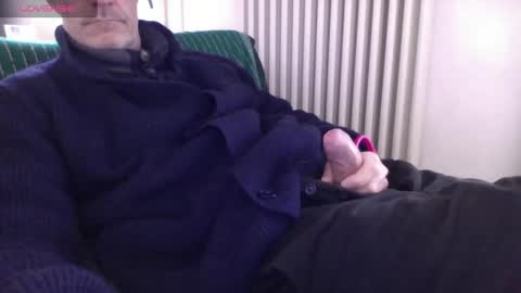 Bi sexy guy lovense hush is on private is open or password show tip if you like. online show from February 19, 10:01 am