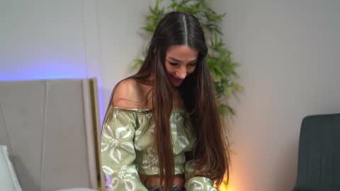 Miryam online show from February 7, 11:56 am