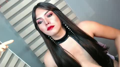 Snapshot of mysterious_diva chatting on January 20, 5:26 am SUPPORT GODDESS TRISHA AND DONT FORGET TO FOLLOW ME online show from January 20, 5:26 am