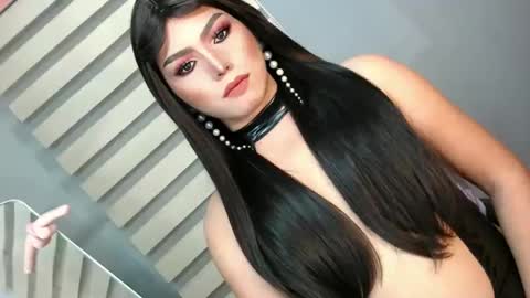 Snapshot of mysterious_diva chatting on February 16, 9:16 pm SUPPORT GODDESS TRISHA AND DONT FORGET TO FOLLOW ME online show from February 16, 9:16 pm