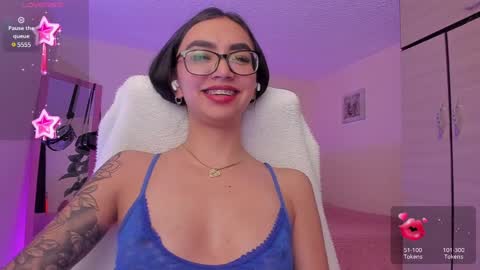 Snapshot of naath_ chatting on December 10, 12:39 am anny online show from December 10, 12:39 am